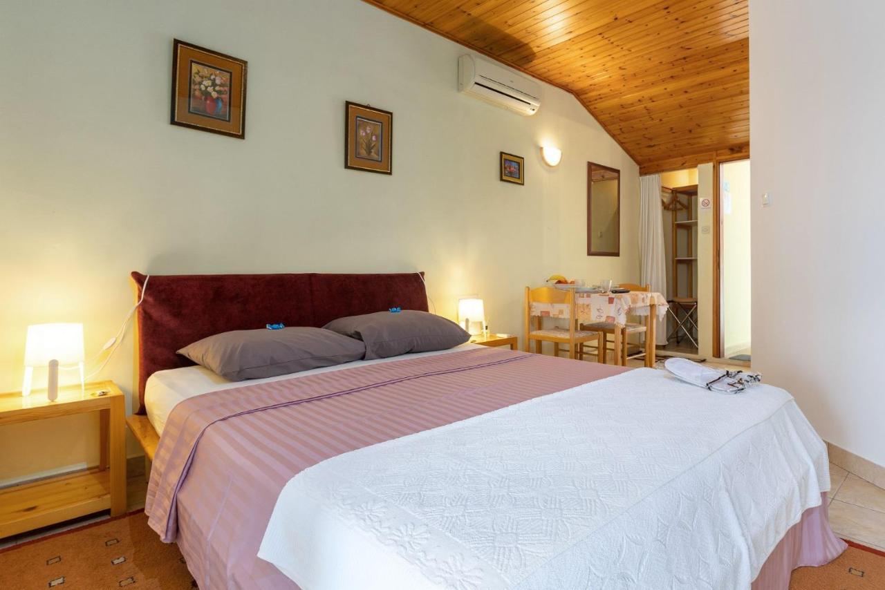 Apartments Pilicari (Adults Only) Ровинь Экстерьер фото