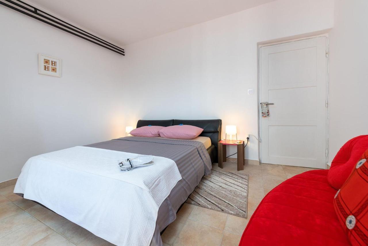 Apartments Pilicari (Adults Only) Ровинь Экстерьер фото