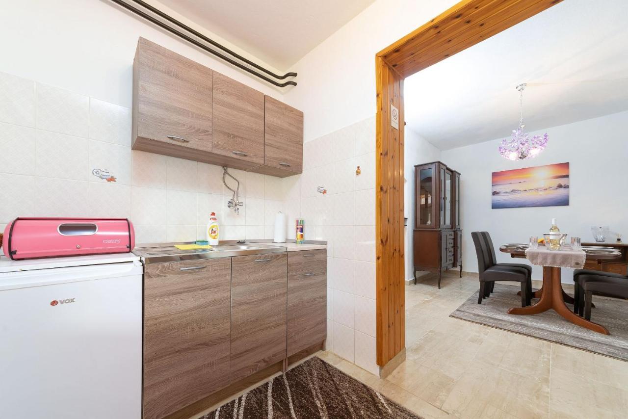 Apartments Pilicari (Adults Only) Ровинь Экстерьер фото